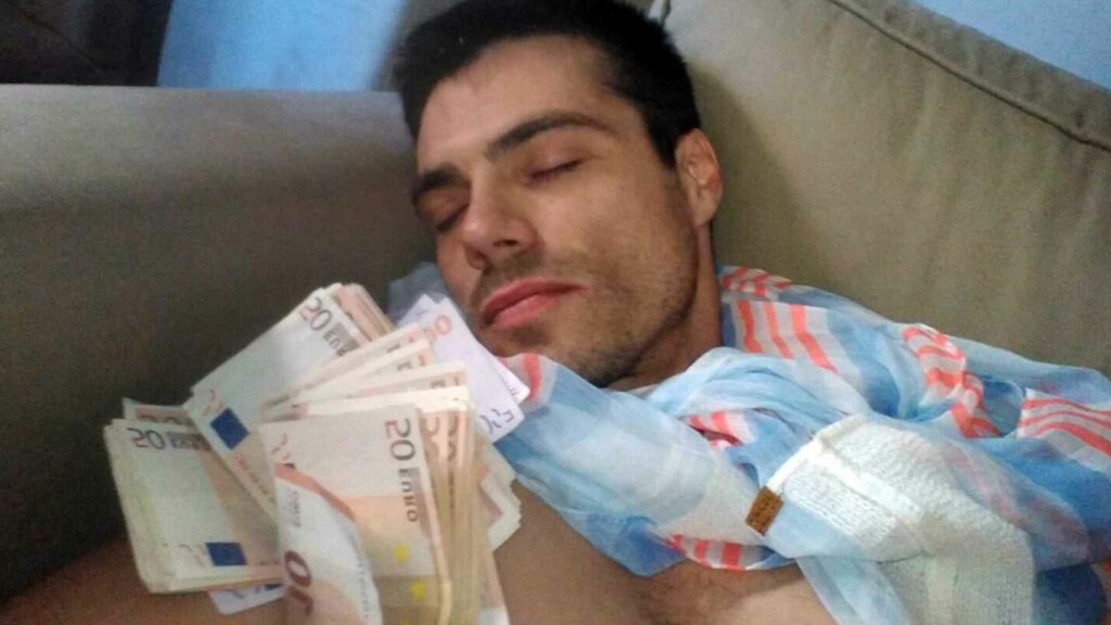 Albert Cavalle - Love Scammer In A Spanish Prison 2024 - on SCARS ScamsNOW.com